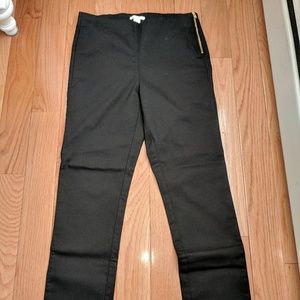 H&M Black High-Waisted Ankle-Length Slacks
